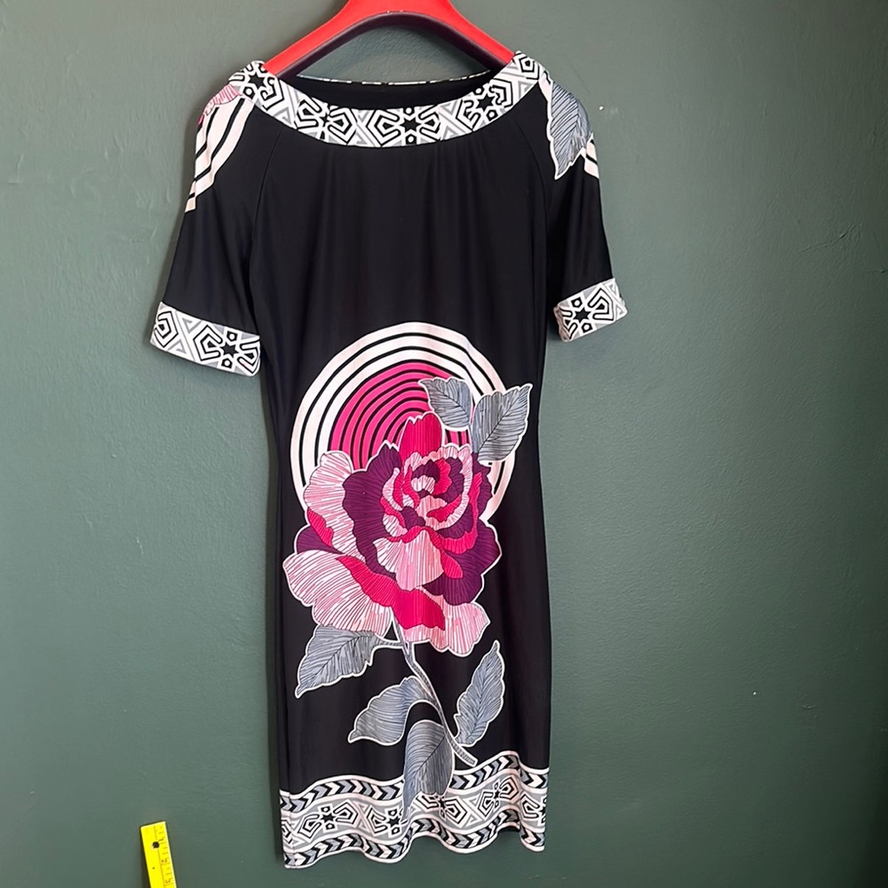 Size 4 Courage B dress